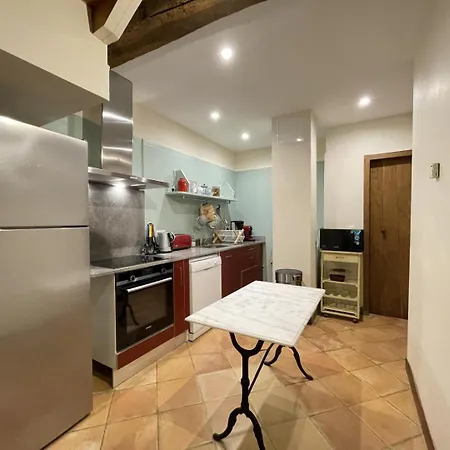 Zuhalmendi Casa de Férias *